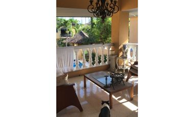 ALQUILER Y VENTA DE CASA COSTA DEL ESTE 4 REC  AMOBLADA