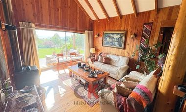 Espectacular casa en CONDOMINIO de 4 dorm. en Pucón