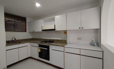 apartamento en arriendo en bosques de zuñiga. Cod A513406