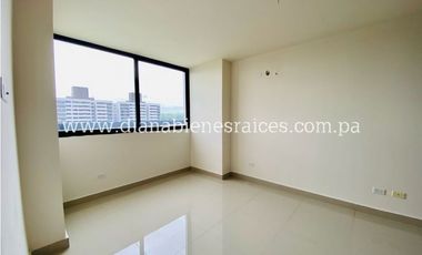 Se vende apartamento en Condado del Rey