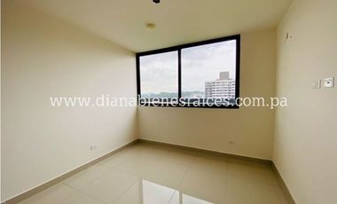 Se vende apartamento en Condado del Rey