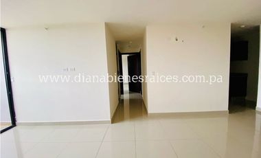 Se vende apartamento en Condado del Rey