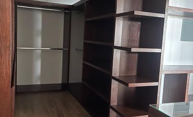 CASA EN RENTA MODERNA  EN LOMAS DE ANGELOPOLIS