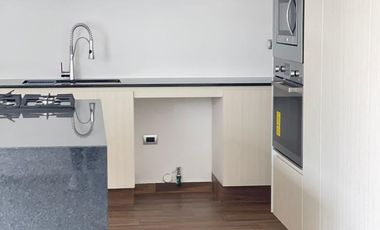 CASA EN RENTA MODERNA  EN LOMAS DE ANGELOPOLIS