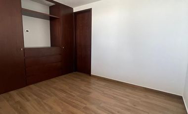 CASA EN RENTA MODERNA  EN LOMAS DE ANGELOPOLIS