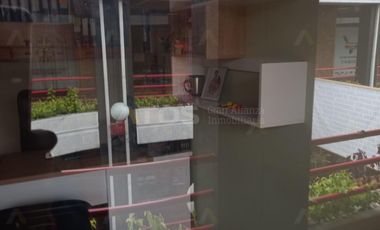 oficina en venta en cc 450 aÑos - centro. Cod V4915