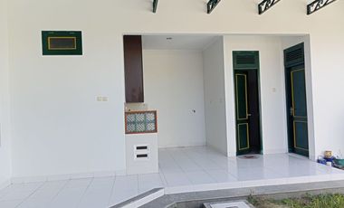 Rumah Dalam Benteng Kecamatan Keraton Akses Bagus