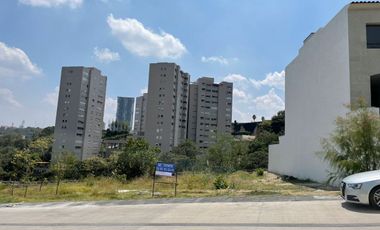 TERRENO INIGUALABLE EN BOSQUE REAL