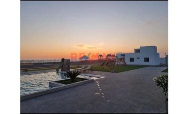 Vendo Terreno En Condominio Bahia Del Mar Asia