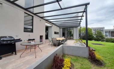 casa en venta en la calera. Cod V4294