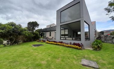 casa en venta en la calera. Cod V4294