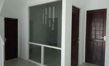 Rumah Syariah 2 Lantai Murah,Bergaransi 10 Th dekat Stasiun Kota Mojokerto