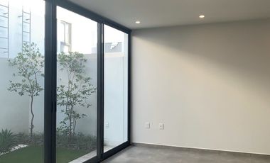 CASA RESIDENCIAL EN VENTA CON ROOF GARDEN