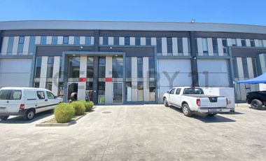 BODEGA EN VENTA CON OFICINAS HABILITADAS
