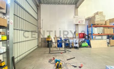 BODEGA EN VENTA CON OFICINAS HABILITADAS