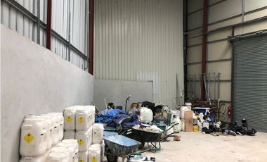 Alquilo galera en tocumen 125mts $ 1100