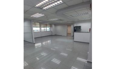 OFICINA EN PUNTA PACIFICA TORRES DE LAS AMERICAS 114M2 AMOBLADA