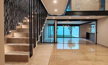 NORTE EN BOSQUES DEL PRADO NORTE MODERNA Y HERMOSA