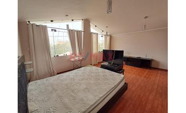 🔥🏡 ¡Venta De Casa En Santiago De Surco – Urb. Sagitario (Jirón Diana) ! 🏡🔥