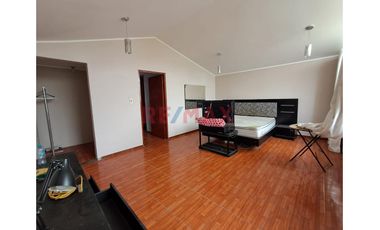 🔥🏡 ¡Venta De Casa En Santiago De Surco – Urb. Sagitario (Jirón Diana) ! 🏡🔥