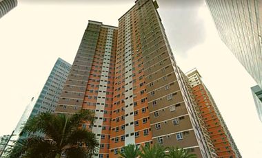 1BR Condo for Sale in One Gateway Place, Pioneer St., Mandaluyong