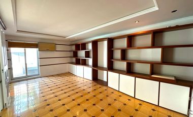 Casa en con Alberca y Cine en Venta Colinas de San Javier, Guadalajara, Jalisco.