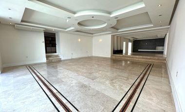 Casa en con Alberca y Cine en Venta Colinas de San Javier, Guadalajara, Jalisco.