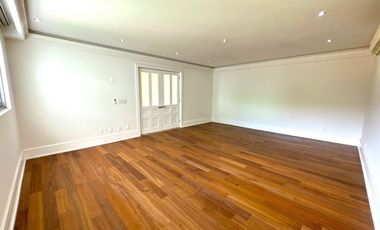 Casa en con Alberca y Cine en Venta Colinas de San Javier, Guadalajara, Jalisco.
