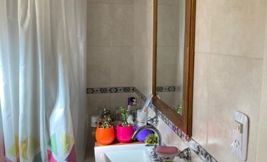Casa PH en venta en Villa Dominico