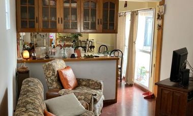 Casa PH en venta en Villa Dominico