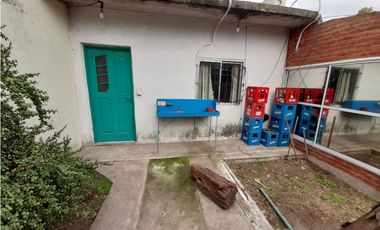 HERMOSA CASA AMERICANA