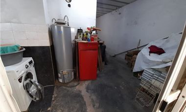 HERMOSA CASA AMERICANA