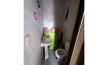 HERMOSA CASA AMERICANA