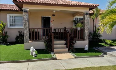 VENTA DE CASA LAS LAJAS PH VILLAS DE ENSUEÑO (GS)