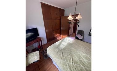 VENTA EXCELENTE CHALET CON PATIO Y PARRILLA EN FLORENCIO SANCHEZ