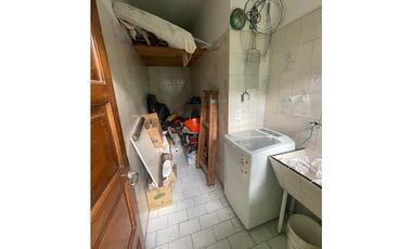 VENTA EXCELENTE CHALET CON PATIO Y PARRILLA EN FLORENCIO SANCHEZ