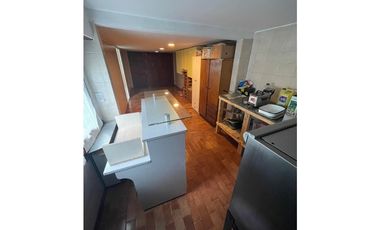 VENTA EXCELENTE CHALET CON PATIO Y PARRILLA EN FLORENCIO SANCHEZ