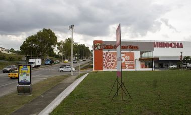 Se Alquila Terreno 1.297.6 Mts2 Villa Lucre USD$16,000,oo