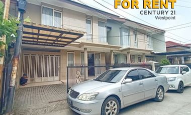 Di Sewakan Rumah Mewah Siap Huni 5 Kamar di Antapani, Bandung