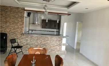 SE VENDE CASA EN CAMINO REAL $160,000 AM
