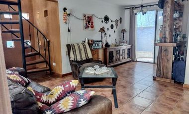 Casa en Venta en Grecia con Excequiel Fernandez