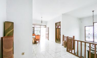 Rumah Tanah Luas 10 menit ke Stasiun Bogor 2 Lantai Bisa KPR J-36756