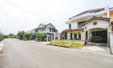 Rumah Tanah Luas 10 menit ke Stasiun Bogor 2 Lantai Bisa KPR J-36756