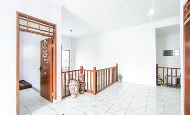 Rumah Tanah Luas 10 menit ke Stasiun Bogor 2 Lantai Bisa KPR J-36756