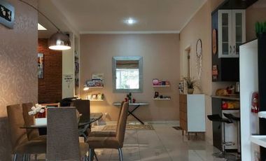 Dijual Rumah Hook Terawat di Sektor 9 - WD 4449 BR