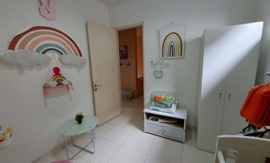 Dijual Rumah Hook Terawat di Sektor 9 - WD 4449 BR