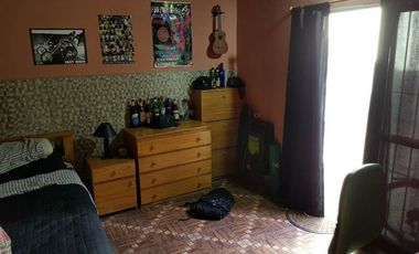 Casa PH en venta en Lanus Oeste