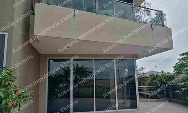 Venta en Urbanización Tenis Club  Condominio Rio Porto.