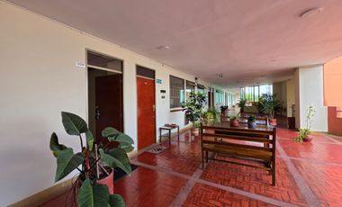 edificio en venta en granada. Cod V9763800