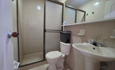 edificio en venta en granada. Cod V9763800